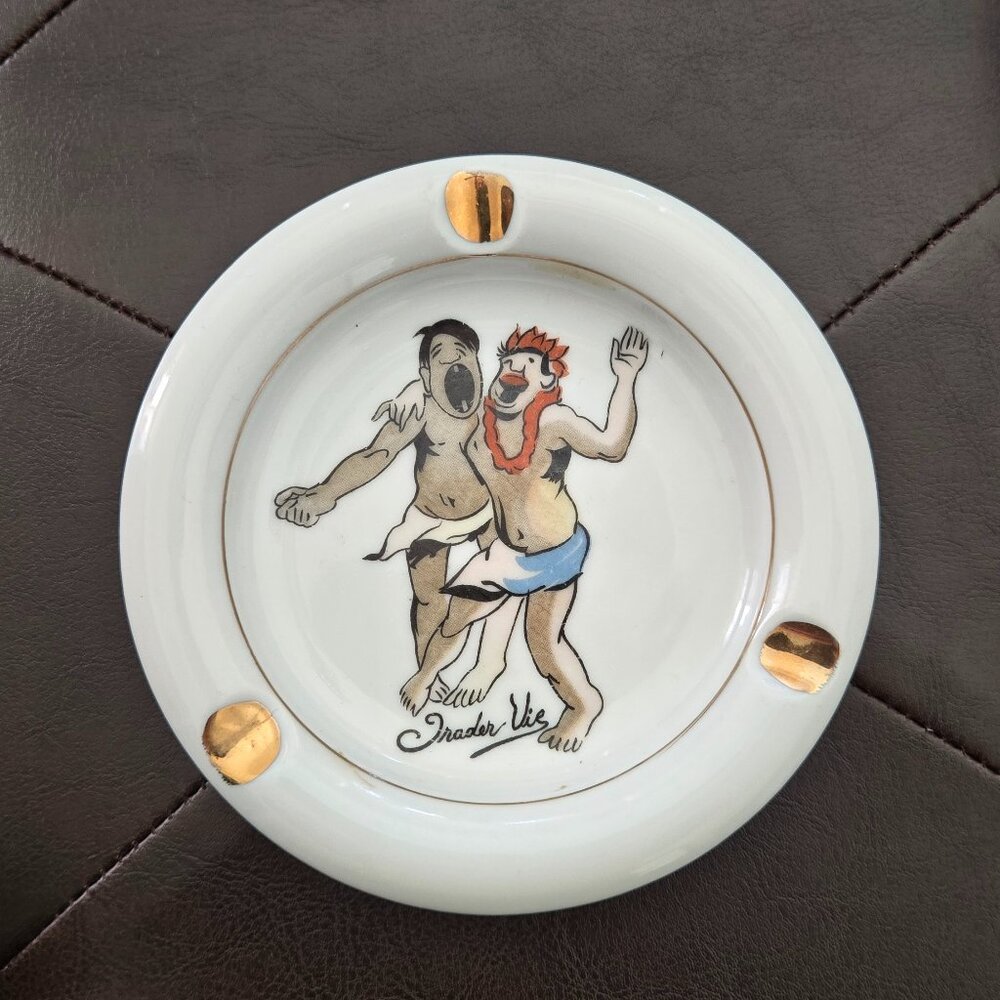 Vintage 1977 Trader Vic's Singing Men Polynesian Ashtray